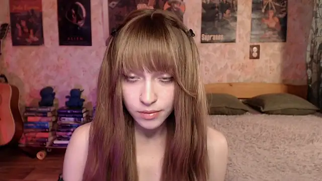 Friendly Ellie online show from June 2026 11:20:02 PM