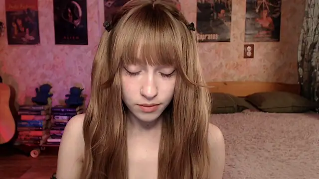 Friendly Ellie online show from May 2026 11:16:01 PM