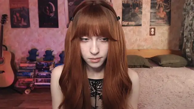 Snapshot of Friendly_Ellie chatting on September 2025 11:19:02 PM Friendly Ellie online show from September 2025 11:19:02 PM