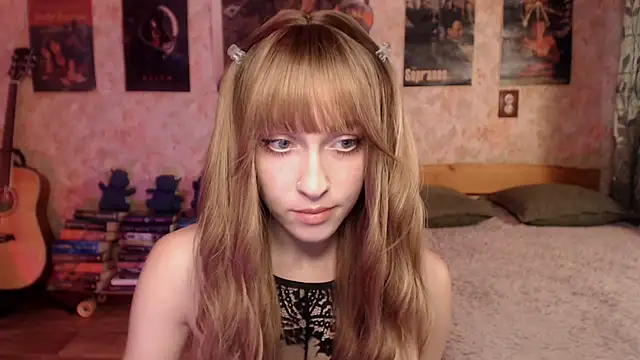 Friendly Ellie online show from July 2026 11:29:01 AM