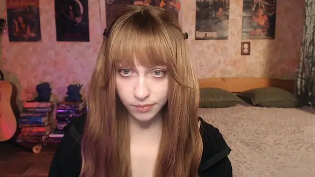 Friendly Ellie online show from March 2026 11:26:01 PM