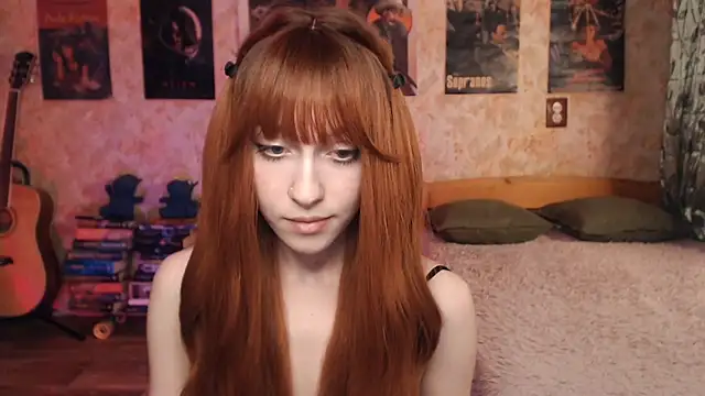 Snapshot of Friendly_Ellie chatting on September 2025 01:17:02 PM Friendly Ellie online show from September 2025 01:17:02 PM