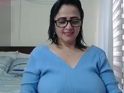 ISABEEL SOFIA01 online show from February 2025 03:14:02 PM