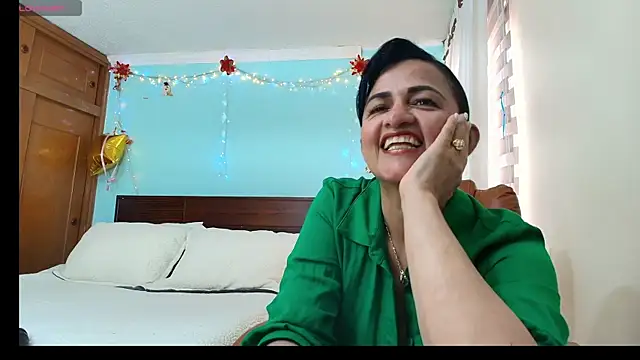 Snapshot of ISABEEL_SOFIA01 chatting on July 2026 07:33:02 PM ISABEEL SOFIA01 online show from July 2026 07:33:02 PM