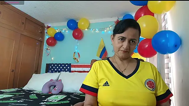 Snapshot of ISABEEL_SOFIA01 chatting on June 2026 09:03:01 PM ISABEEL SOFIA01 online show from June 2026 09:03:01 PM