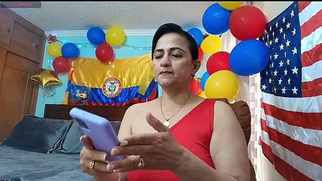 Snapshot of ISABEEL_SOFIA01 chatting on July 2026 07:18:02 PM ISABEEL SOFIA01 online show from July 2026 07:18:02 PM