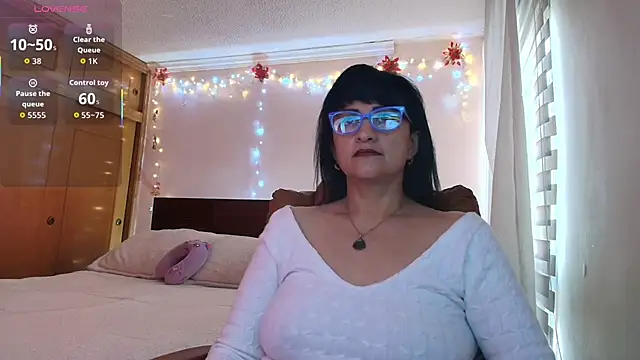 ISABEEL SOFIA01 online show from March 2026 12:26:01 PM