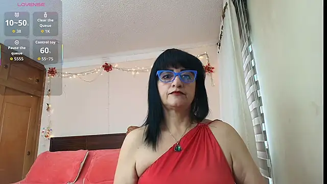 ISABEEL SOFIA01 online show from April 2026 11:50:02 AM