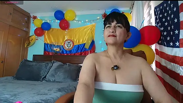 Snapshot of ISABEEL_SOFIA01 chatting on July 2026 07:57:02 PM ISABEEL SOFIA01 online show from July 2026 07:57:02 PM