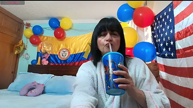 Snapshot of ISABEEL_SOFIA01 chatting on June 2026 04:24:01 PM ISABEEL SOFIA01 online show from June 2026 04:24:01 PM