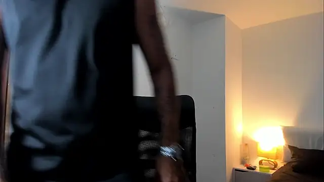 Justyn Torres online show from April 2026 10:41:01 AM