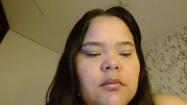 sexychubby    online show from October 2025 05:10:01 PM