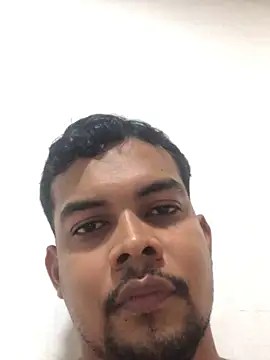 Snapshot of ElsecretodeBruno chatting on February 2025 04:25:01 PM ElsecretodeBruno online show from February 2025 04:25:01 PM