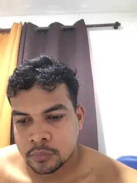 Snapshot of ElsecretodeBruno chatting on September 2025 04:14:01 PM ElsecretodeBruno online show from September 2025 04:14:01 PM