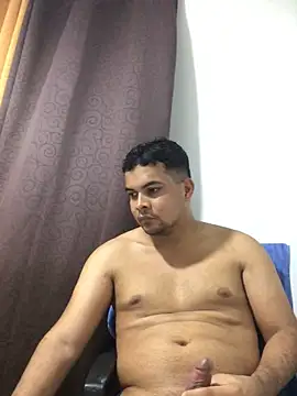 Snapshot of ElsecretodeBruno chatting on October 2025 12:00:02 AM ElsecretodeBruno online show from October 2025 12:00:02 AM