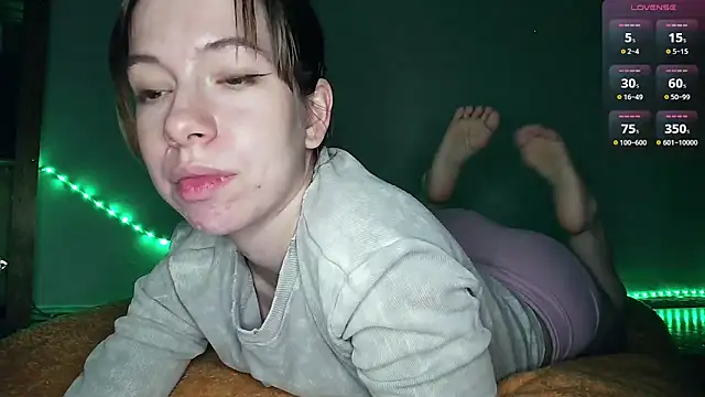 Snapshot of cruellagoth666 chatting on October 2025 12:03:01 AM cruellagoth666 online show from October 2025 12:03:01 AM