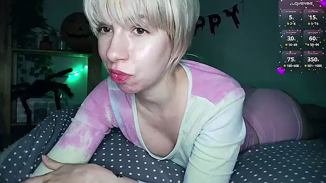 Snapshot of cruellagoth666 chatting on December 2024 06:55:01 PM cruellagoth666 online show from December 2024 06:55:01 PM