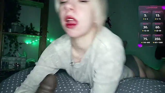 Snapshot of cruellagoth666 chatting on February 2025 04:55:01 PM cruellagoth666 online show from February 2025 04:55:01 PM