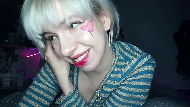 Snapshot of cruellagoth666 chatting on February 2025 02:33:02 PM cruellagoth666 online show from February 2025 02:33:02 PM