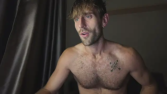 lukegunn online show from October 2025 10:44:01 PM