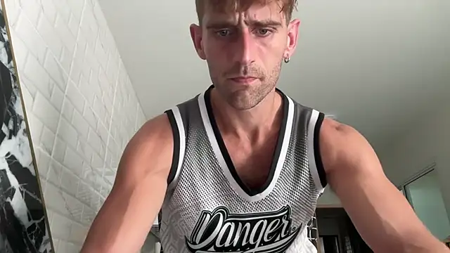 lukegunn online show from March 2025 03:00:02 AM