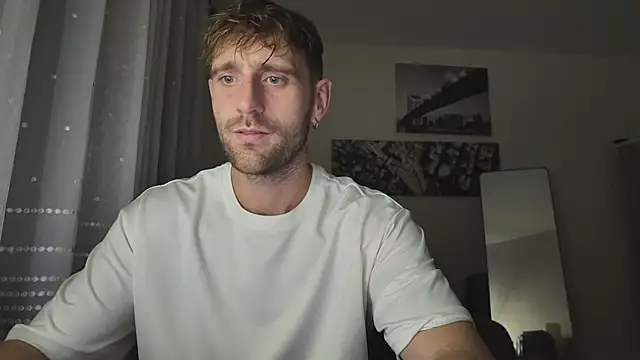 lukegunn online show from February 2026 11:44:02 PM