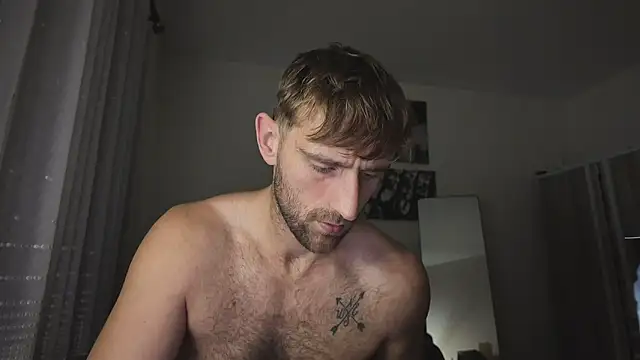 lukegunn online show from February 2026 11:55:02 PM