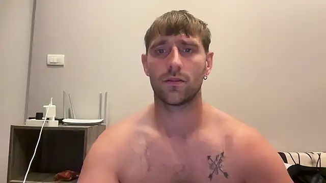 lukegunn online show from June 2026 11:54:01 PM