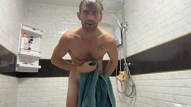 lukegunn online show from March 2025 11:28:01 PM