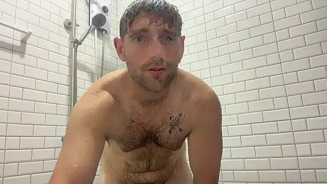lukegunn online show from June 2026 10:37:01 PM