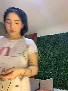 Snapshot of Amandanauty chatting on November 2025 07:40:02 PM Amandanauty online show from November 2025 07:40:02 PM