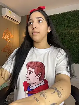 Snapshot of Amandanauty chatting on December 2025 08:14:02 AM Amandanauty online show from December 2025 08:14:02 AM