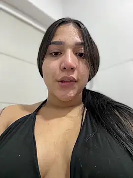 Snapshot of Amandanauty chatting on February 2025 03:22:01 AM Amandanauty online show from February 2025 03:22:01 AM