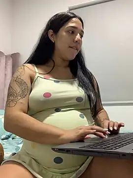 Snapshot of Amandanauty chatting on February 2025 05:11:02 PM Amandanauty online show from February 2025 05:11:02 PM