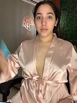 Snapshot of Amandanauty chatting on November 2025 09:20:02 PM Amandanauty online show from November 2025 09:20:02 PM