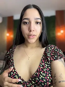 Amandanauty online show from March 2026 05:46:01 AM