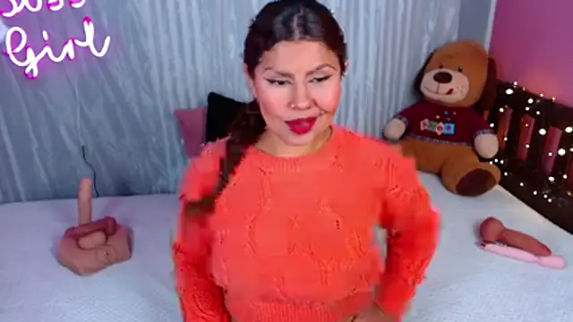 Queenamazon1 online show from June 2026 05:47:01 AM