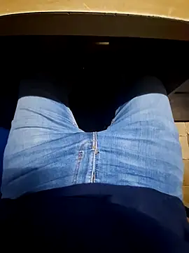 Calamaco07 online show from November 2025 06:02:01 AM