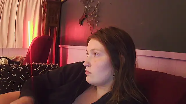 Angelk43 online show from June 2026 03:01:01 AM