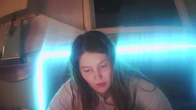 Snapshot of Angelk43 chatting on May 2026 03:10:02 AM Angelk43 online show from May 2026 03:10:02 AM