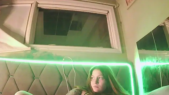 Angelk43 online show from March 2026 04:25:01 AM