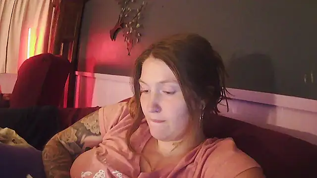 Angelk43 online show from June 2026 03:18:02 AM