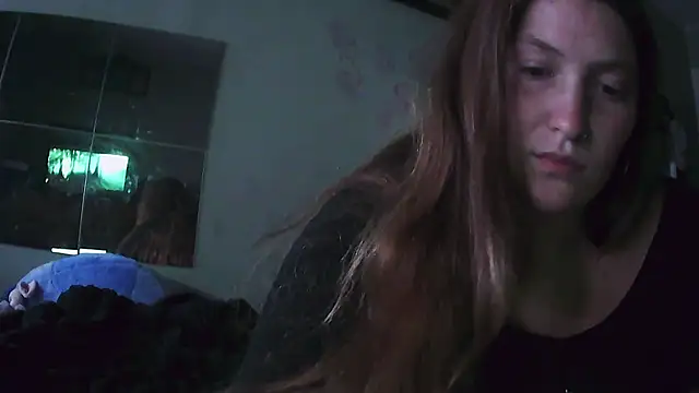 Angelk43 online show from July 2026 02:51:01 AM
