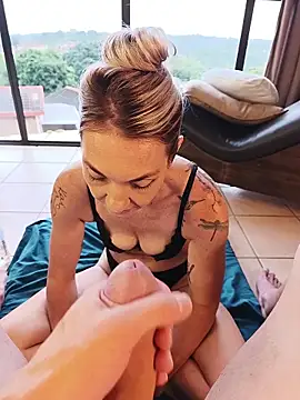 MissLMrJ online show from January 2026 06:42:02 AM