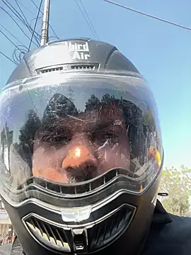 Snapshot of Bareilly_Boy1 chatting on February 2025 06:54:01 AM Bareilly Boy1 online show from February 2025 06:54:01 AM