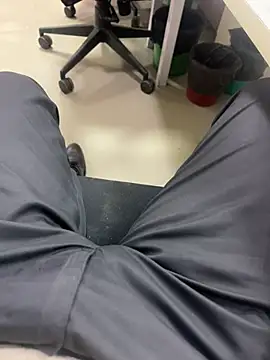 Snapshot of Bareilly_Boy1 chatting on February 2025 11:36:01 AM Bareilly Boy1 online show from February 2025 11:36:01 AM