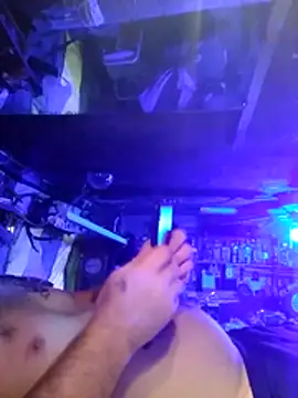 Kevinmc1d online show from November 2025 07:46:01 AM