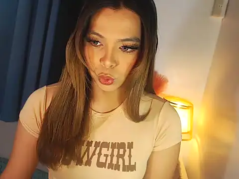 Snapshot of MajesticKitana chatting on December 2025 05:10:02 AM MajesticKitana online show from December 2025 05:10:02 AM