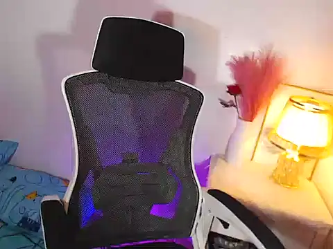 Snapshot of MajesticKitana chatting on February 2026 03:13:02 AM MajesticKitana online show from February 2026 03:13:02 AM