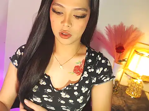 Snapshot of MajesticKitana chatting on October 2025 05:40:01 AM MajesticKitana online show from October 2025 05:40:01 AM